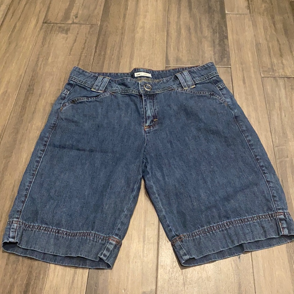 🚨4/$20 Lee Lower‎ On The Waist Denim Shorts Sz 8M